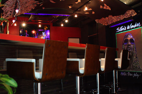 池袋ガールズバー クレイジーホース 店内写真9